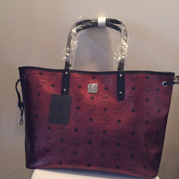 Mcm scooter red tote Clearance